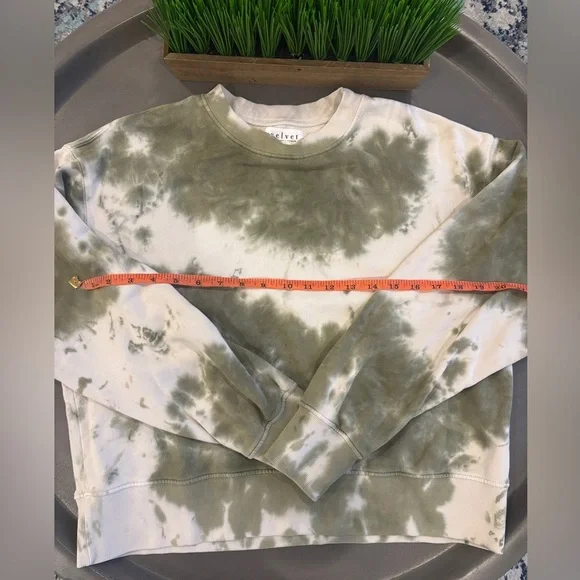 VELVET By Graham & Spencer True Tie Dye Soft Fleece Sweatshirt Green Small - Picture 6 of 7